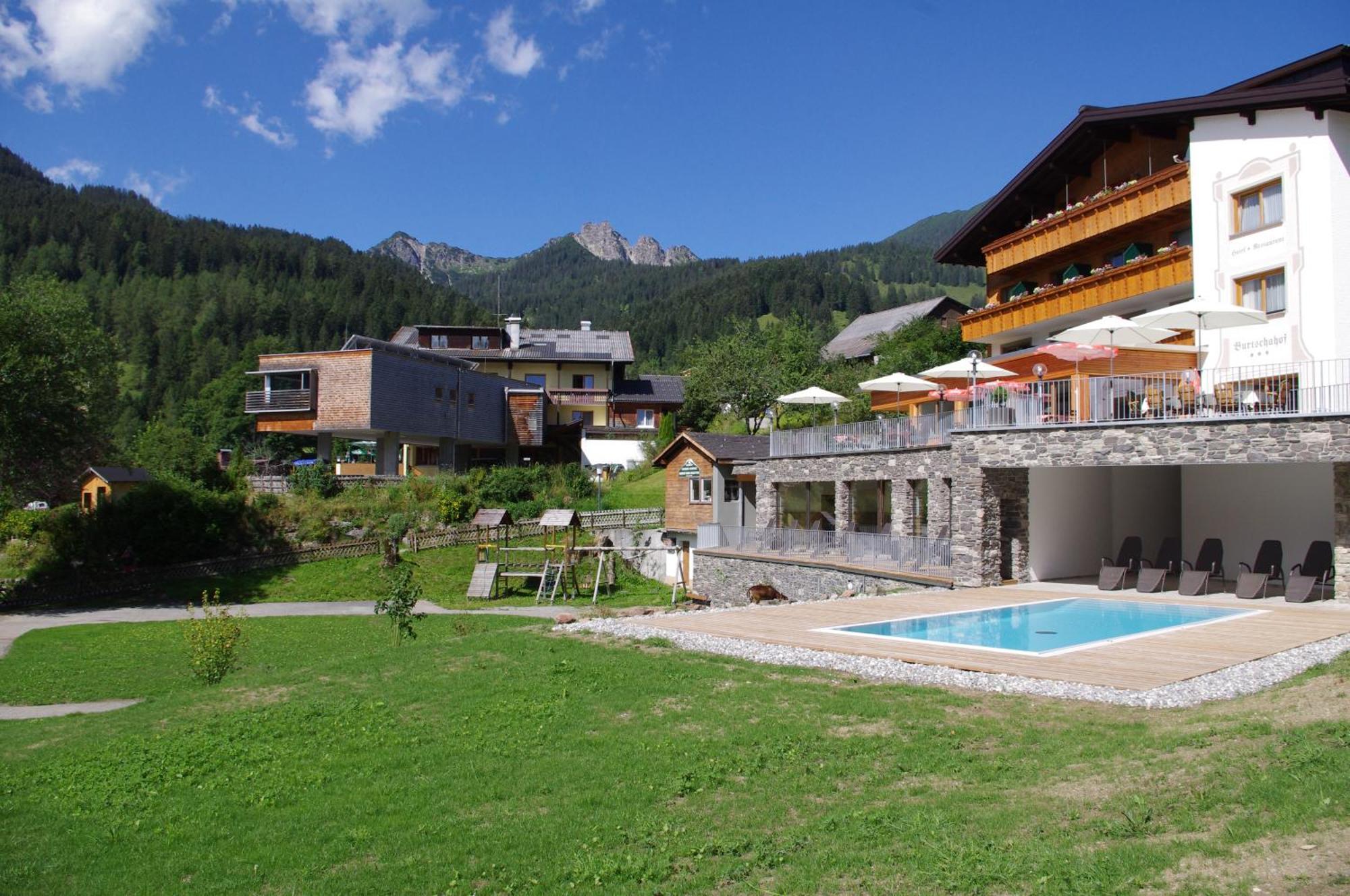 Hotel Burtschahof Buerserberg Exterior photo